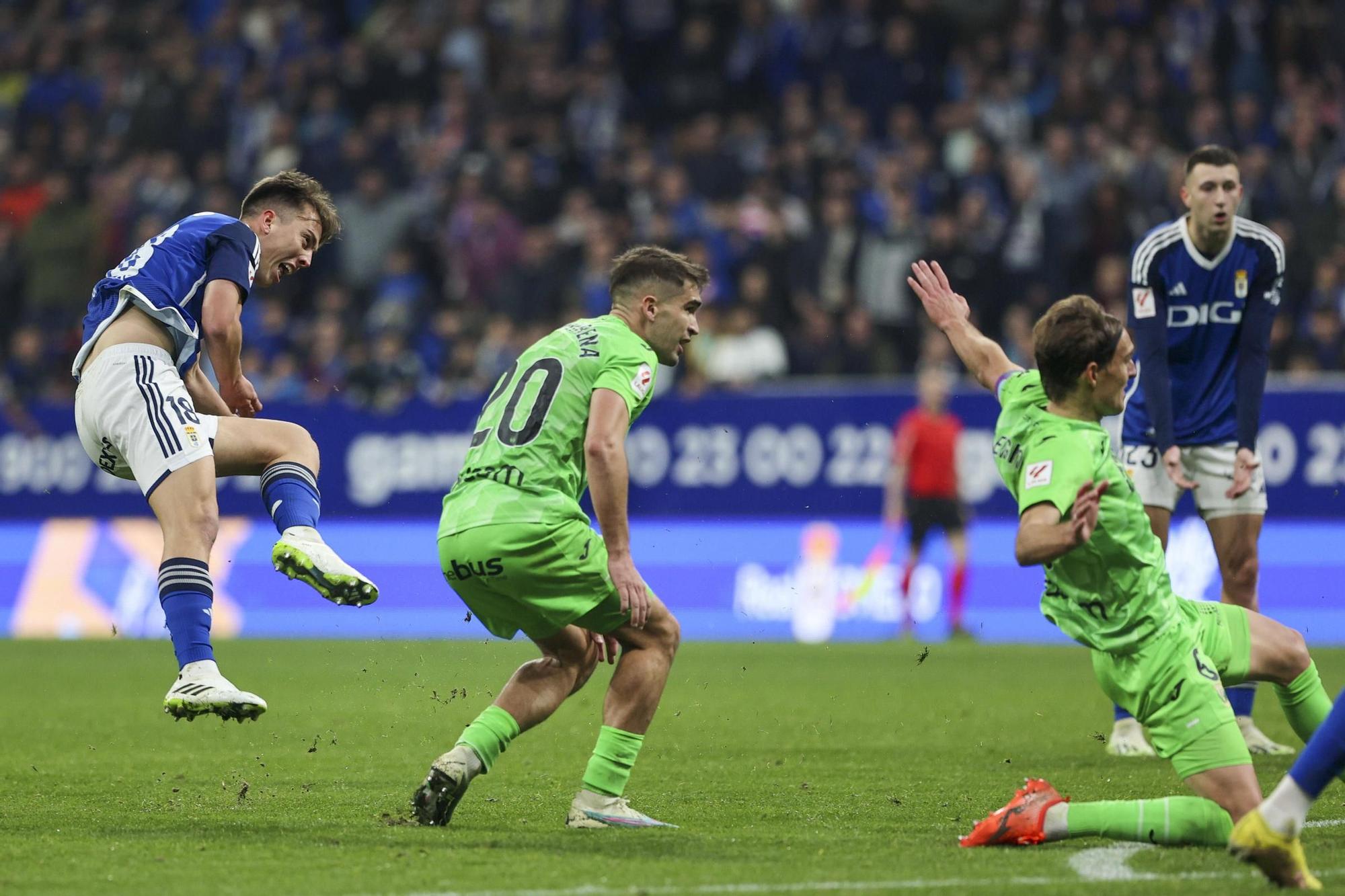 El partido entre el Real Oviedo y el Leganés, en imágenes