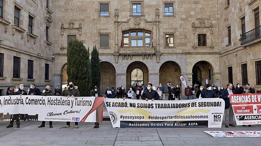 Autónomos y sector primario denuncian en las calles de Castilla y León el “maltrato” que padecen