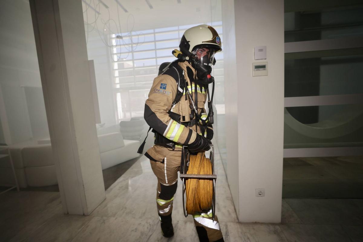 Distintas imágenes del simulacro organizado por la Sociedad Española de Médicos de Familia en Oviedo.