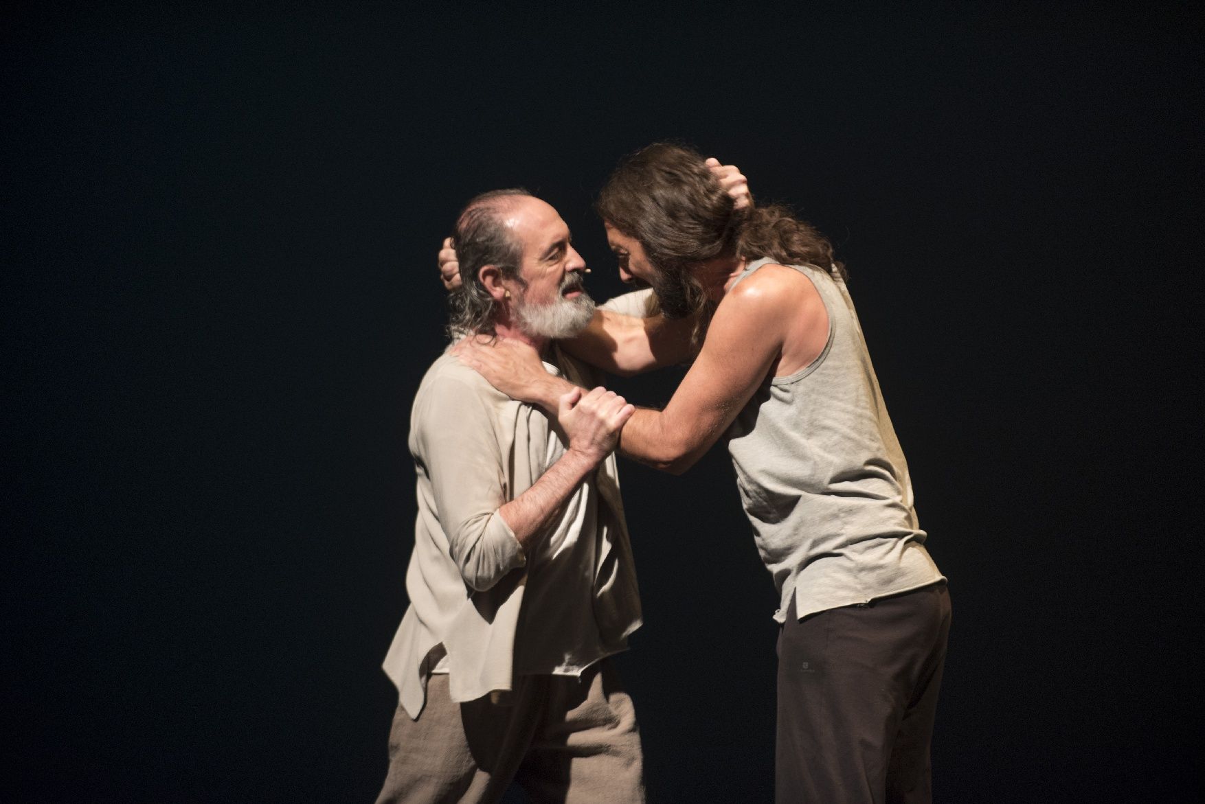 «Enecus» despulla les inquietuds d’Ignasi de Loiola al teatre Kursaal