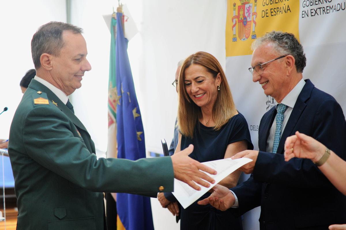 Las imágenes de la entrega de la Medalla al Mérito de la Protección Civil