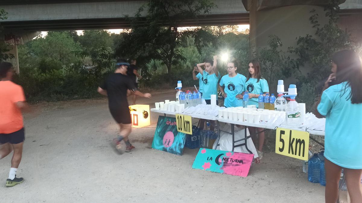 Un avituallament de &#039;La Nocturna&#039; de Vilafant