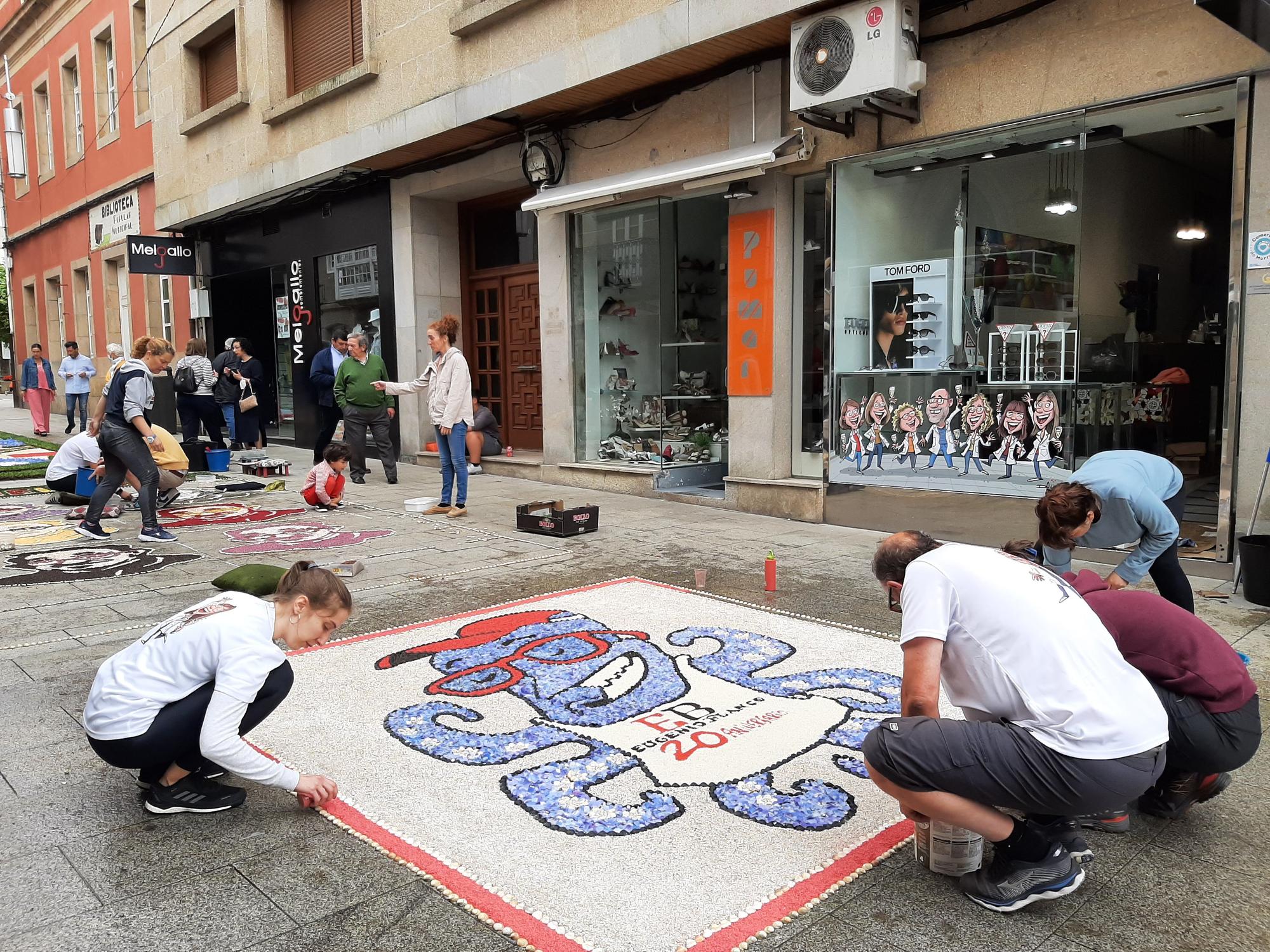 La fiesta de las alfombras florales y del Corpus en Bueu (I)