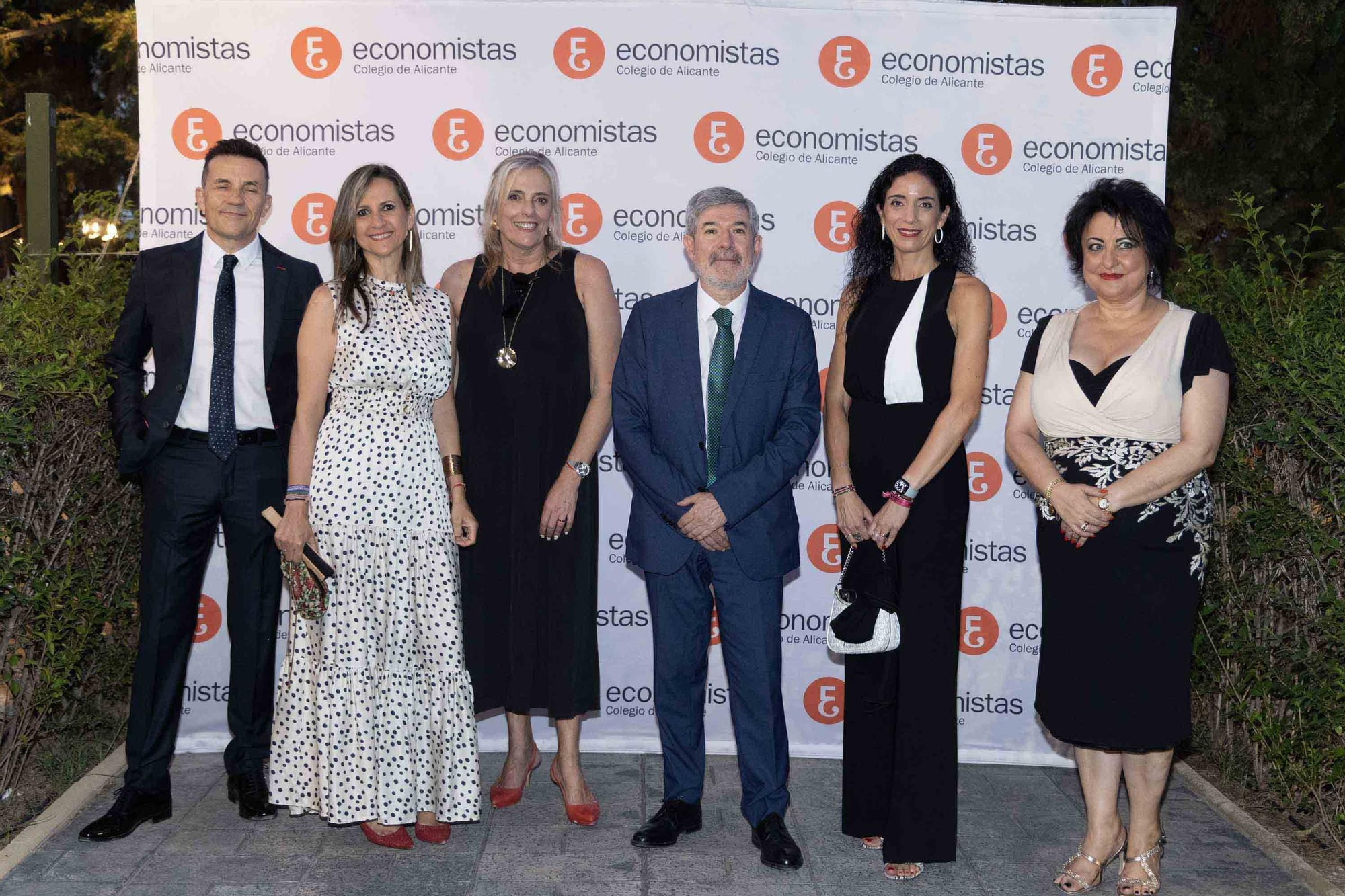 El Colegio de Economistas de Alicante celebra su cena anual en honor a su patrón