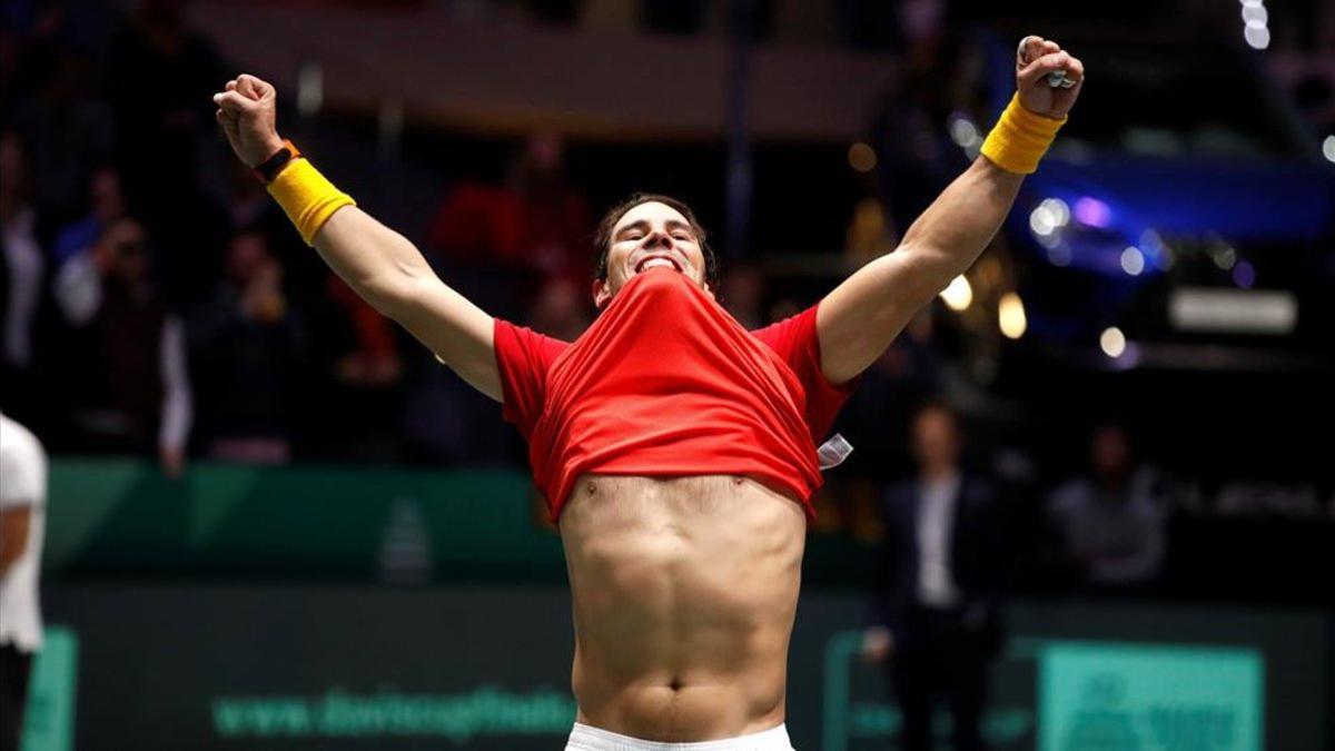 Nadal celebra el triunfo que valía una ensaladera