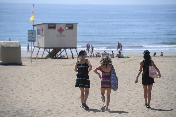 Ambiente de Playa del Inglés en plena fase 2