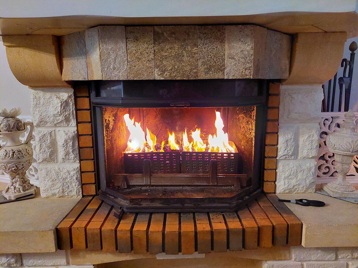 Leroy Merlin jubila la chimenea con esta estufa de leña barata y