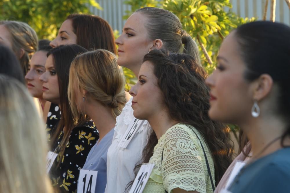 Visita de las candidatas a fallera mayor de València a la casa Ronald McDonald