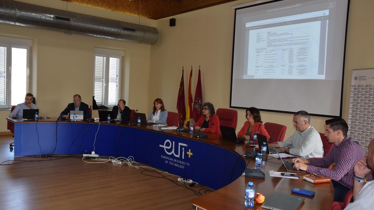 Presentación de las ayudas de la Universidad Politécnica de Cartagena.