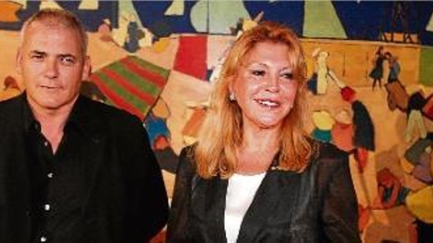 L&#039;alcalde Joan Alfons Albó amb la baronessa Thyssen en la inauguració de l&#039;exposició temporal d&#039;enguany.