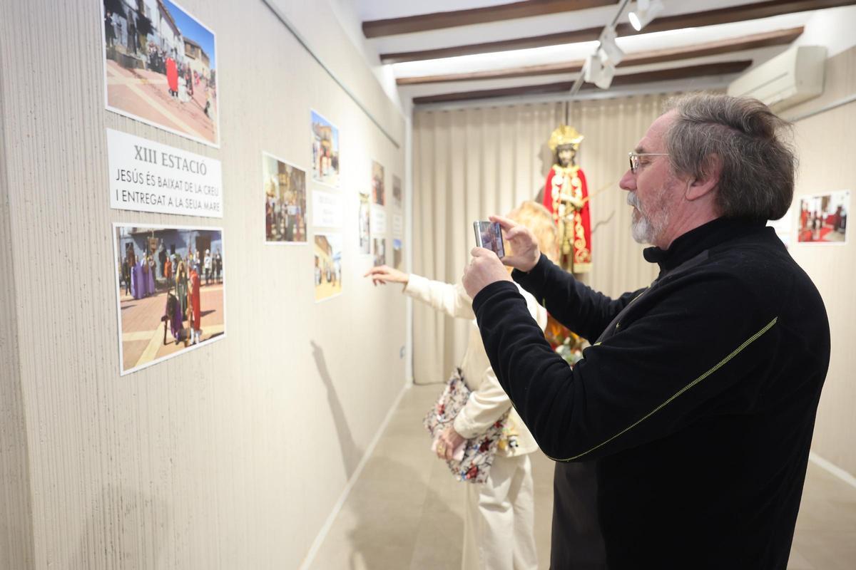 Fotogalería I Exposición de fotografías de los 15 años de peregrinación de Vila-real a Torrehermosa
