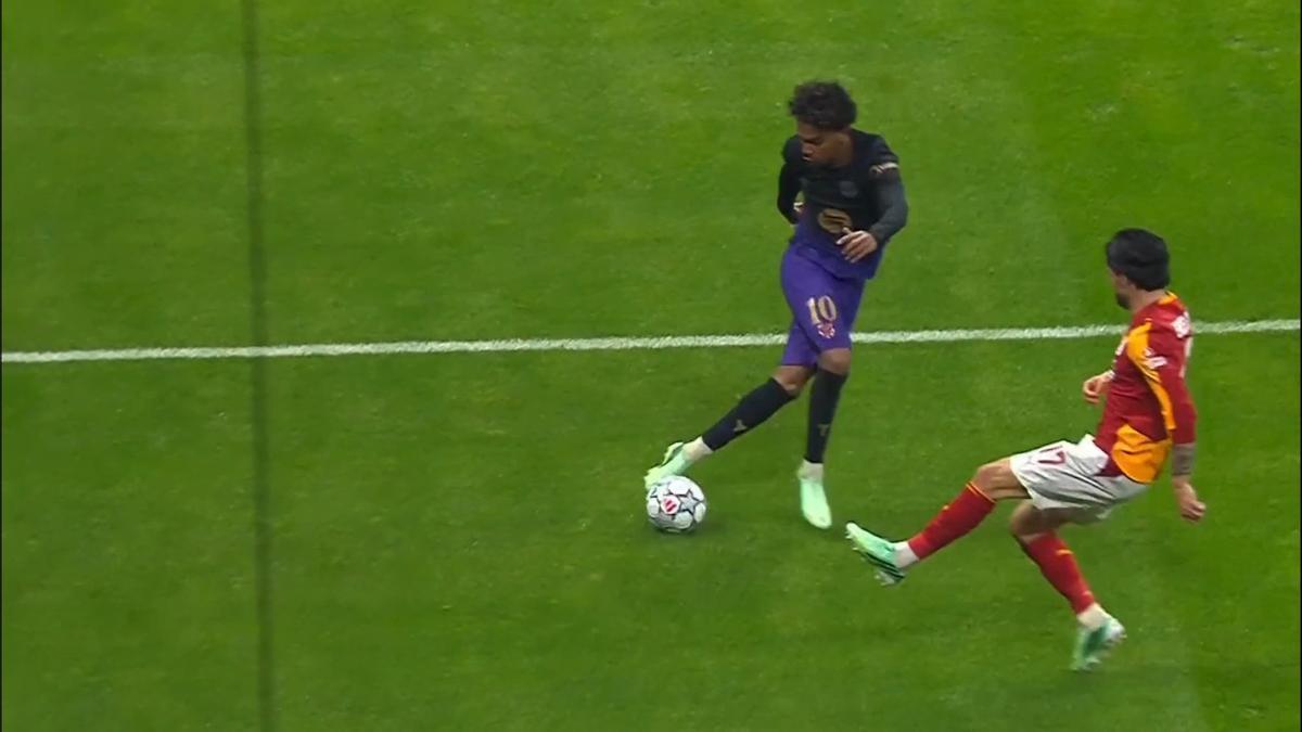 Lamine Yamal shines with two assists in Barcelona win against Galatasaray