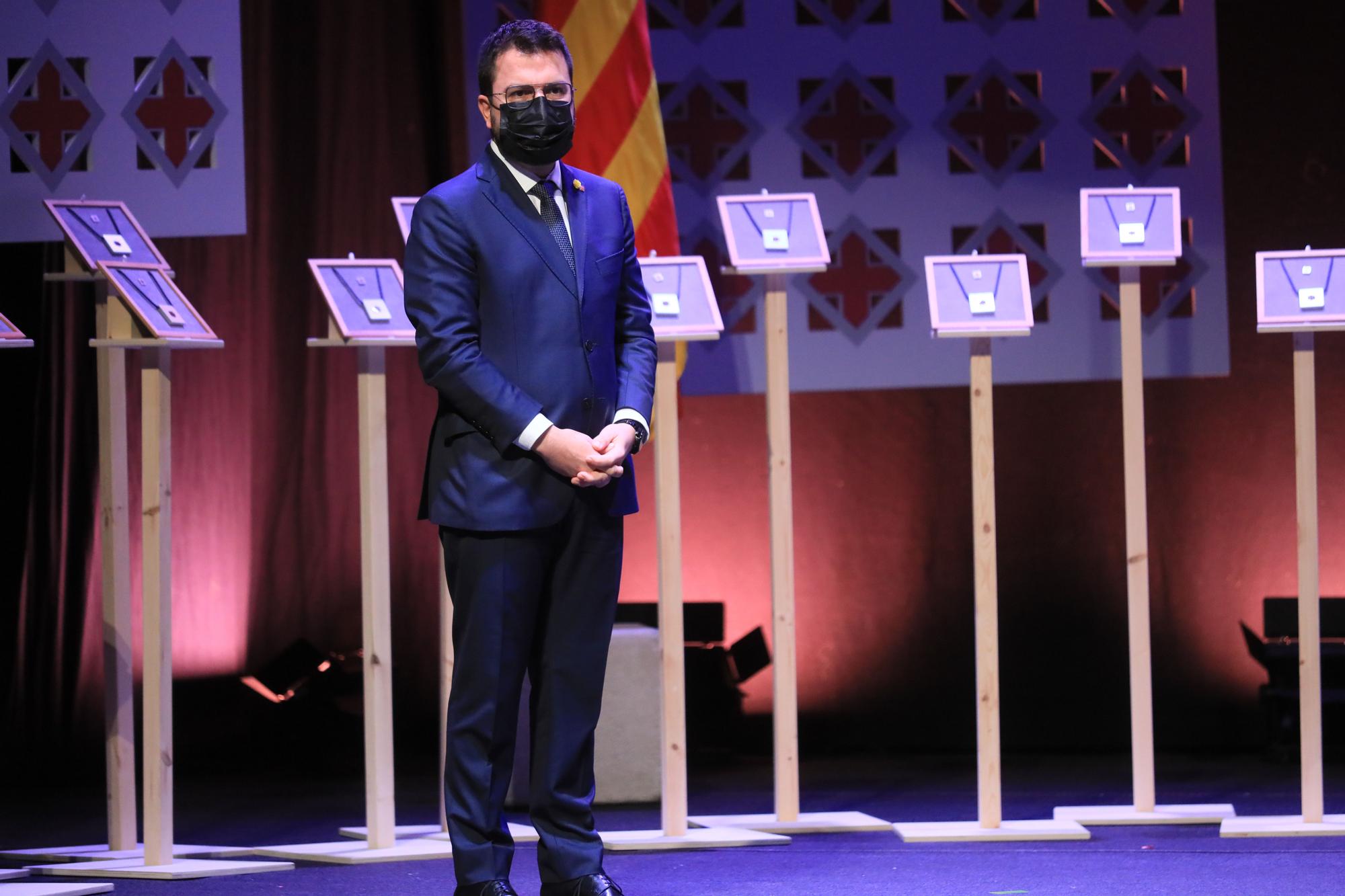 L'entrega de guardons de la Creu de Sant Jordi, en imatges