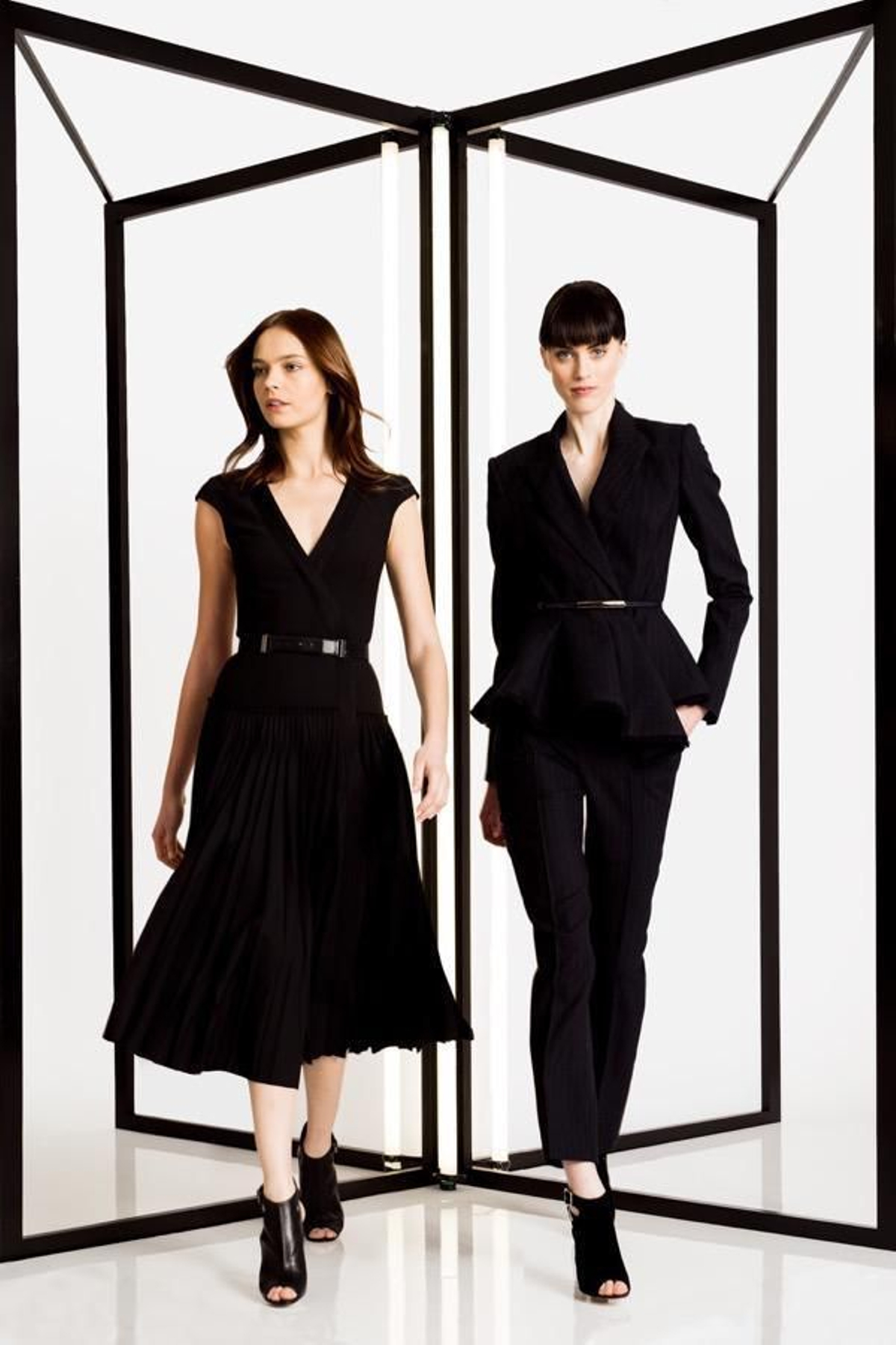 Carolina Herrera Pre Fall. Total black.