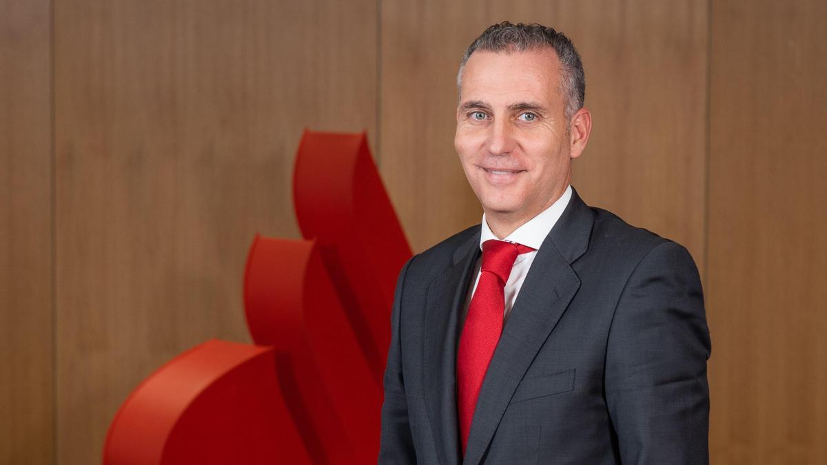 Antonio Valldecabres, director territorial de Banco Santander en Valencia y Murcia.
