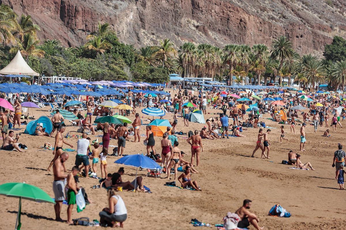 Playa de Las Teresitas.
