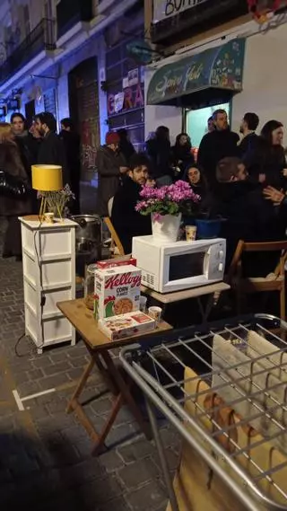 La vecindad de Valverde 42 se organiza como “bloque en lucha” frente a un fondo de inversión