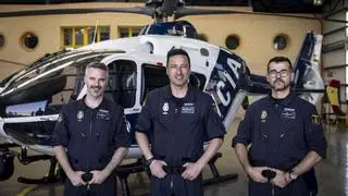 Los 'ángeles' de la Policía: así vigilan desde el aire los agentes de la Unidad Aérea