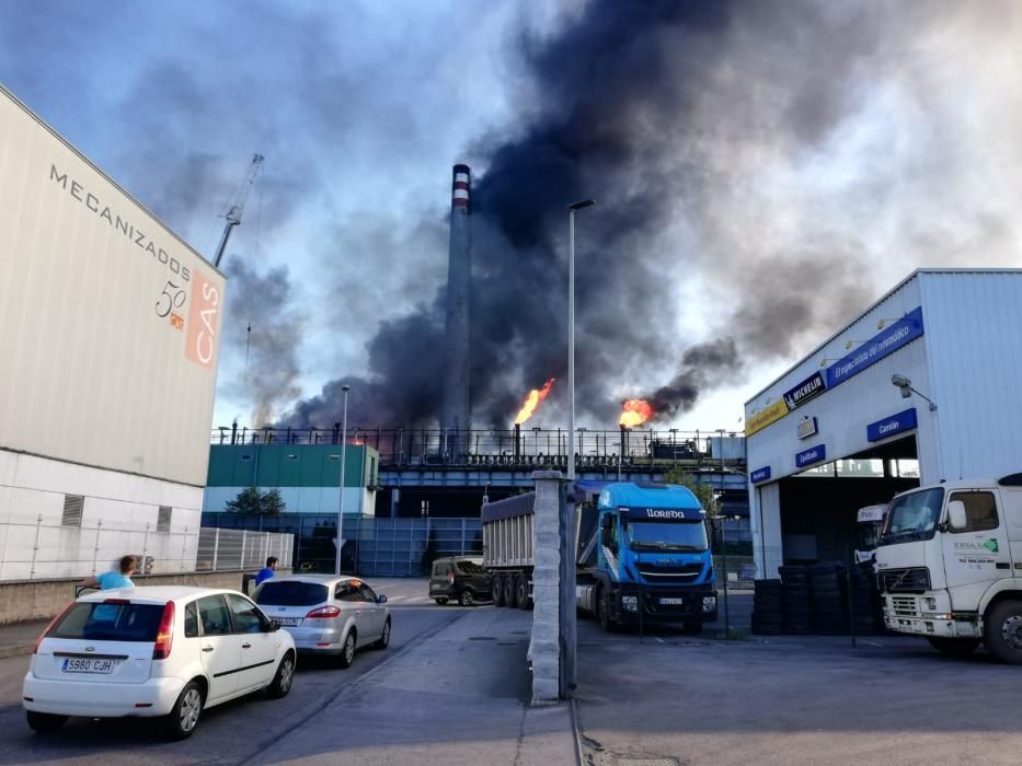 Incendio en la fábrica de coque de Avilés