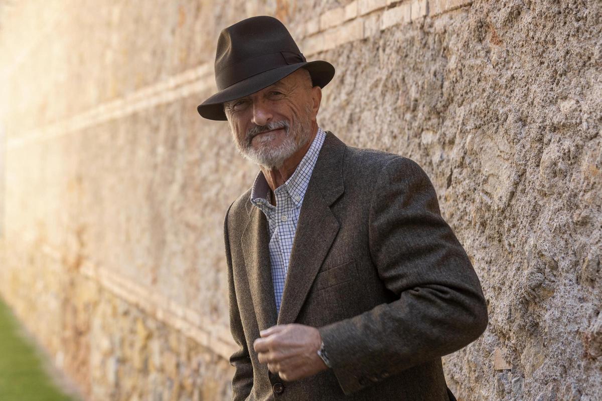 El escritor y académico de la RAE Arturo Pérez-Revrte, creador del capitán Alatriste.