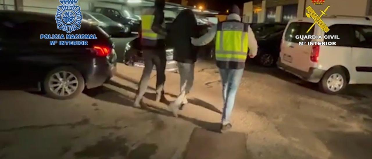 La Policía Nacional y la Guardia Civil detienen a un presunto yihadista en Girona