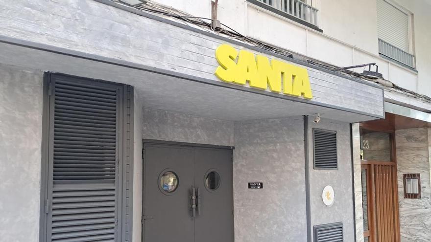 Abre Santa, el nuevo pub de La Zona de Zaragoza: "Copas a 5 euros"