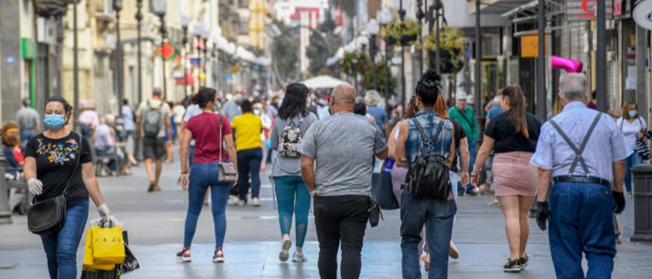 Trasiego en Triana, en la capital grancanaria, durante la desescalada.