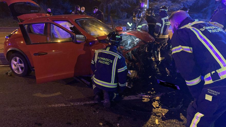 Heridas siete personas al chocar una kamikaze ebria con otro coche en Madrid