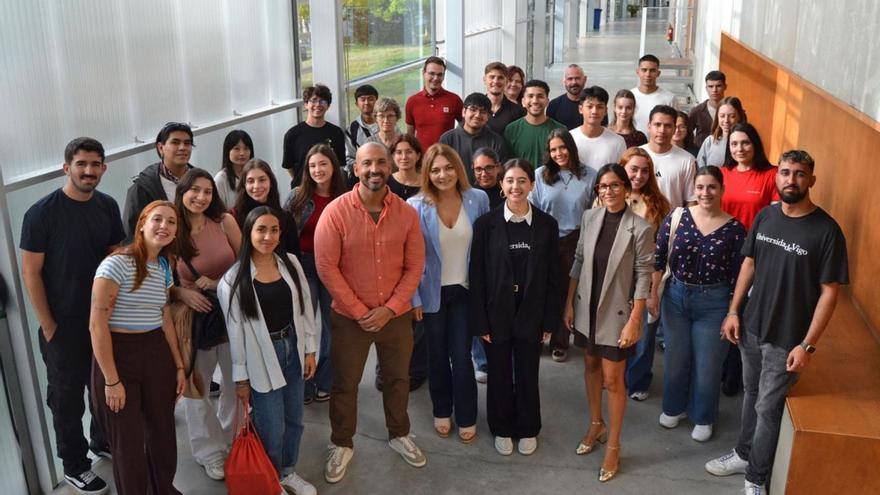 Estudiantes extranjeros que estudian este año en el campus pontevedrés.