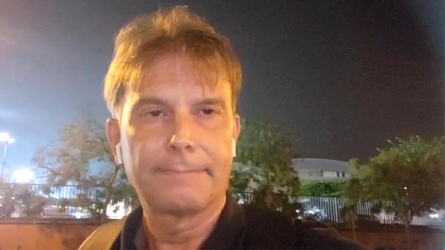 David Bernabeu: "Xavi debe mantener a De Jong como mediocentro"