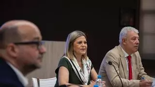 Directo | Cuatro de cinco sindicatos firman el acuerdo sobre burocracia, mientras la manifestación de docentes toma las calles