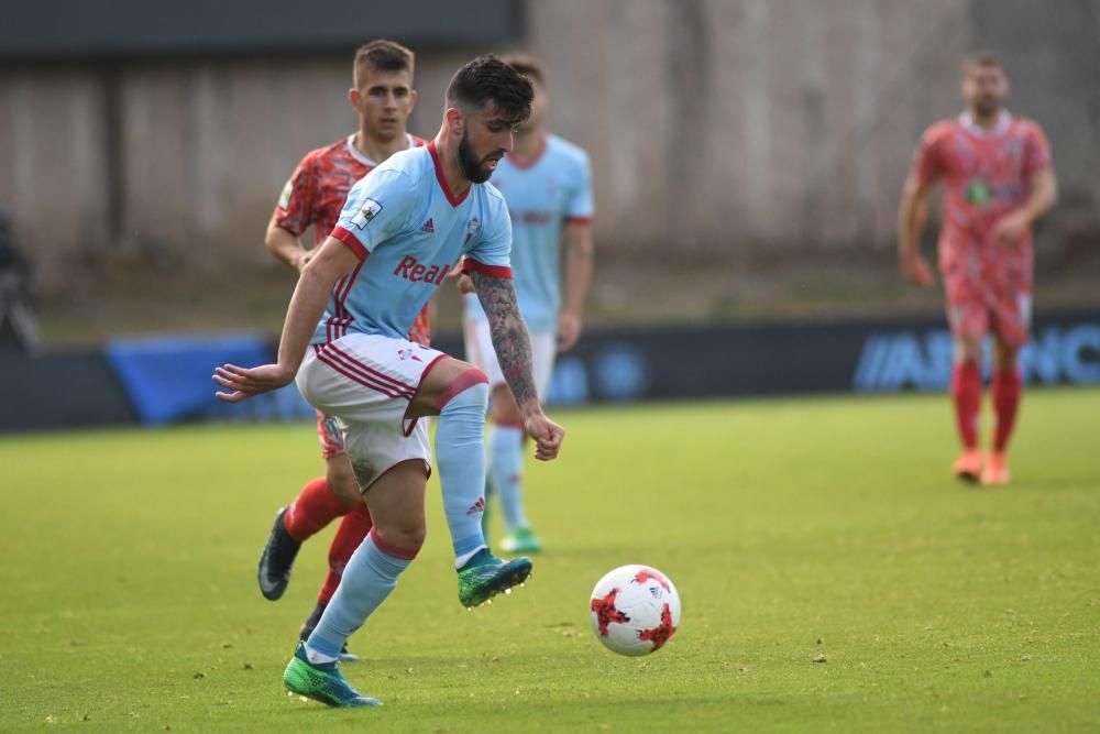 El filial celeste derrota en Barreiro al Guijuelo y aprovecha el empate entre el Rápido y el Navalcarnero para obtener el pase a la fase de ascenso.