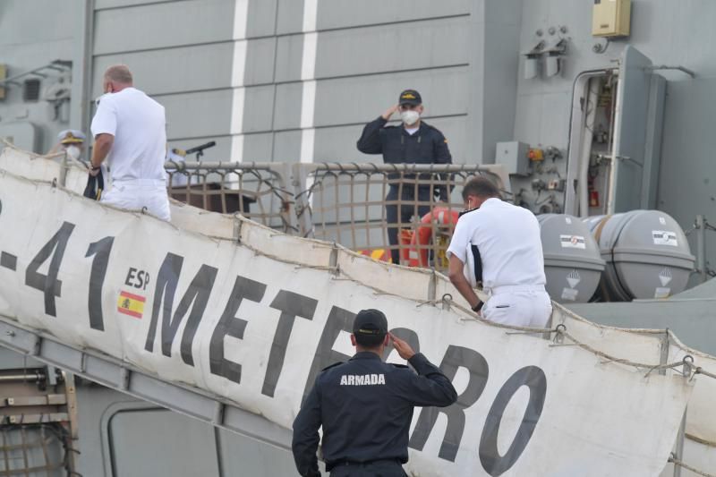 Salida del buque Meteoro de la Armada en misión de la OTAN