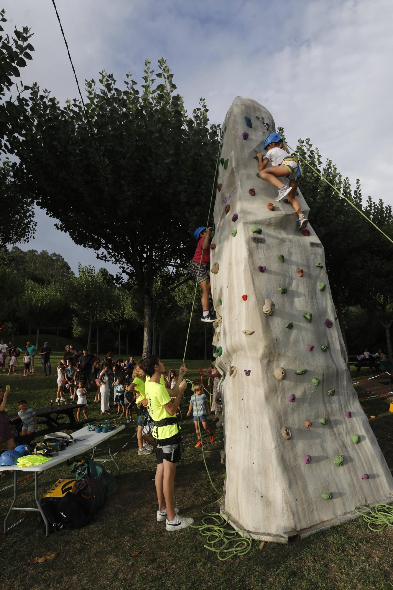 En imágenes: Así fue la "fiesta light" del Centro Asturiano