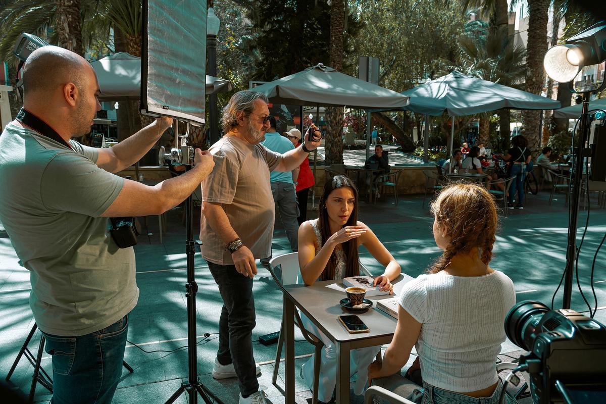 Rodaje en la Boutique de Café, situado en la Glorieta de Elche.