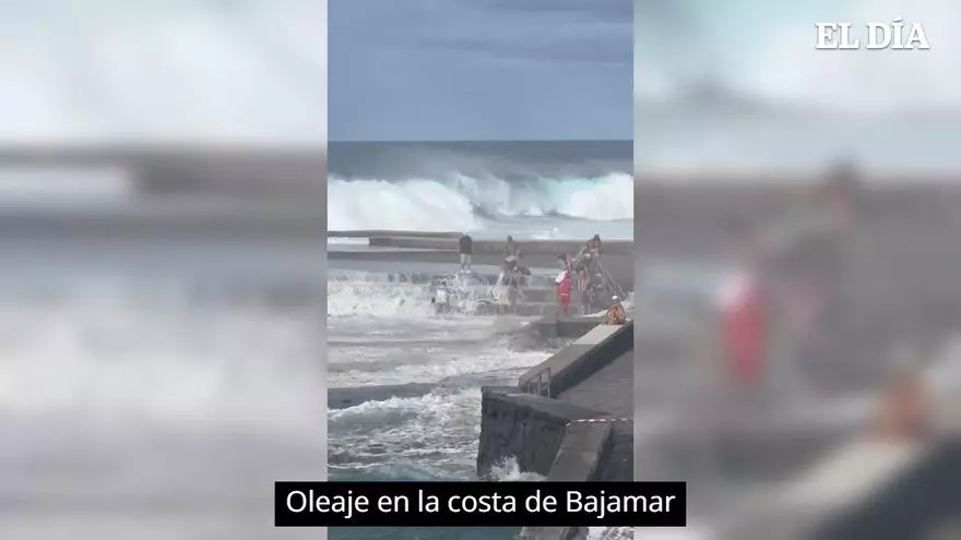 Oleaje en la costa de Bajamar