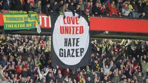 Protesta en las gradas de Old Trafford.