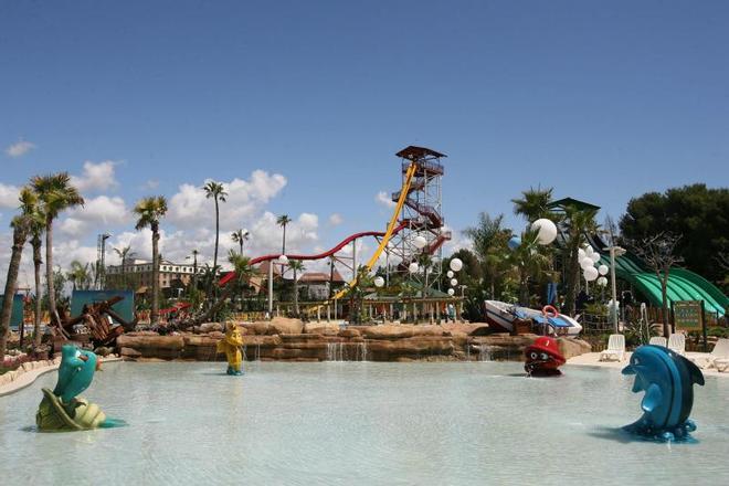 Cierran varias piscinas de Caribe Aquatic Park en PortAventura por la presencia de excrementos en el agua
