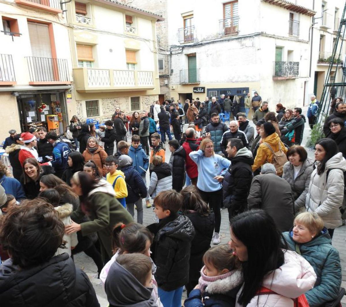 El buen ambiente reinó en la salida de la San Silvestre.
