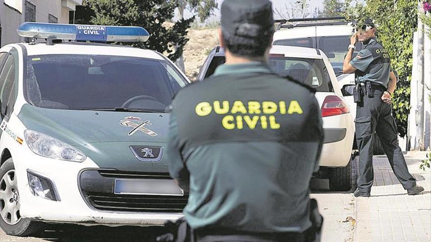 Arrestado en Betxí por amenazar de muerte y golpear a su mujer