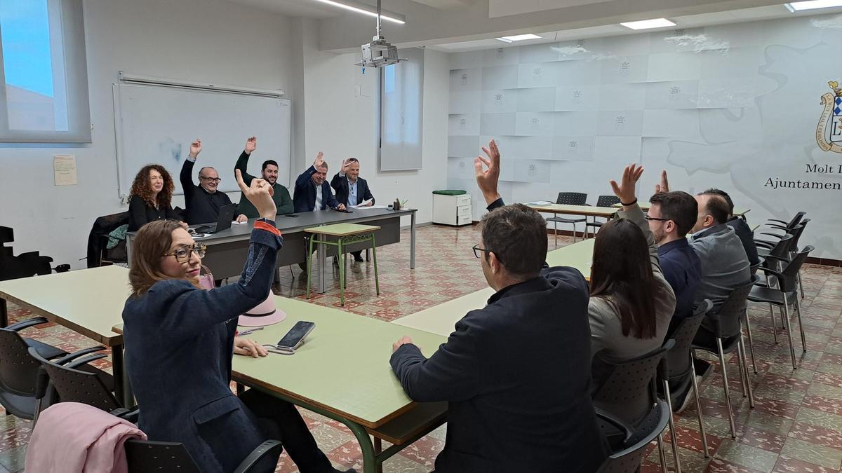 Nules ha dado un paso más en la creación de la Entidad de Gestión y Modernización (EGM) del polígono La Mina.