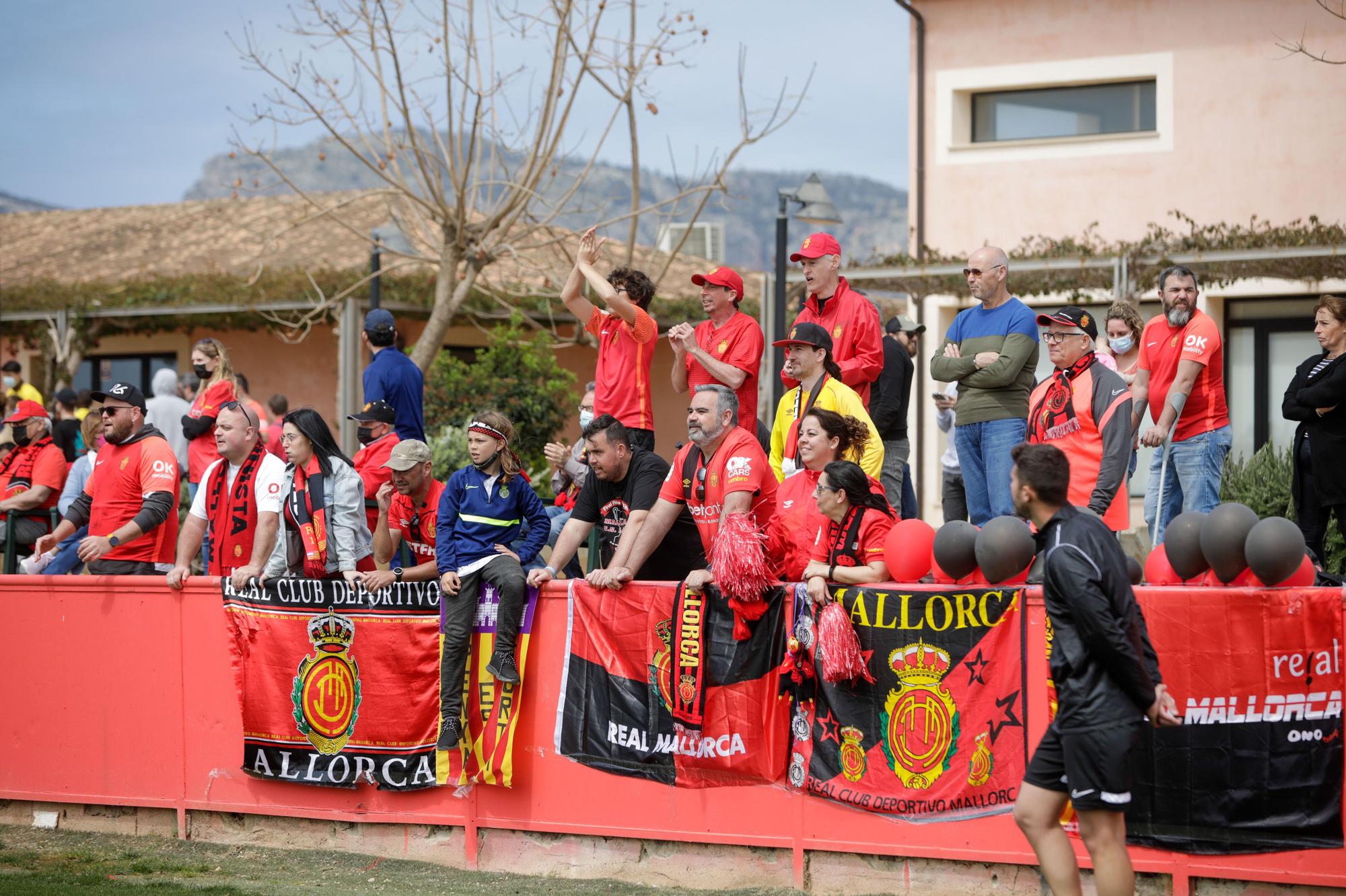 Así celebró el Mallorca B el ascenso a la Segunda RFEF.