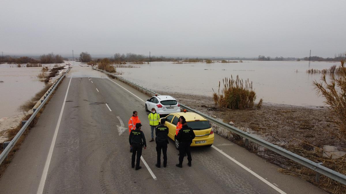 La cresta de la riada llegó el miércoles a Pina de Ebro