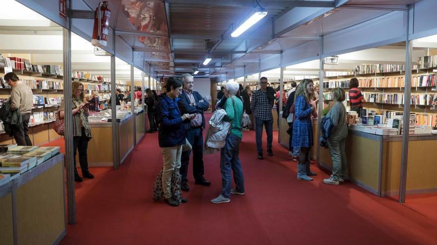 La Setmana del Llibre en Català clama por la “libertad de los presos políticos”