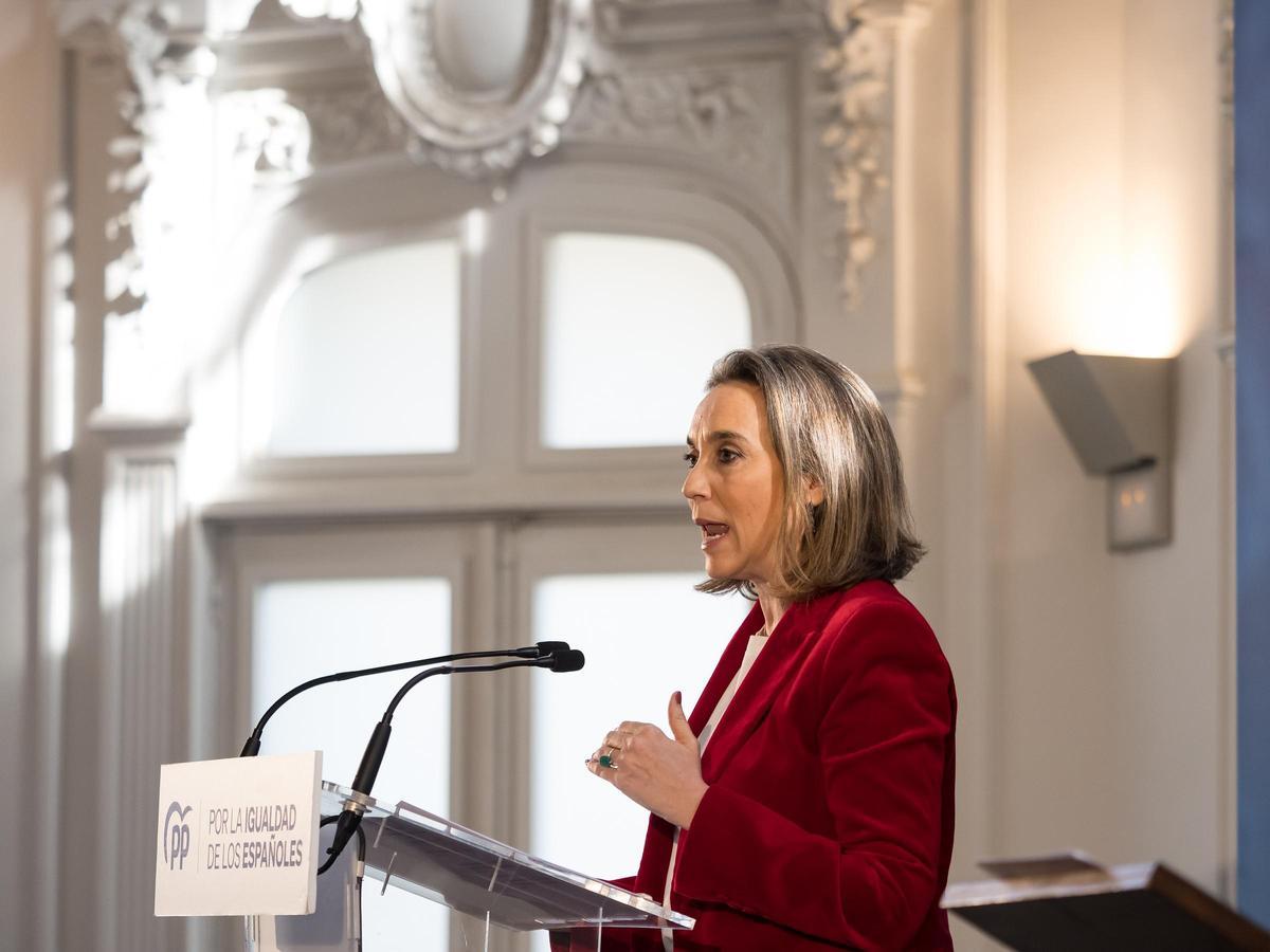 La secretaria general del PP, Cuca Gamarra.