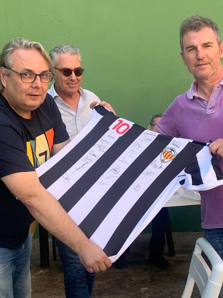 Así fue la reunión de los 'héroes' del ascenso del CD Castellón de 1981