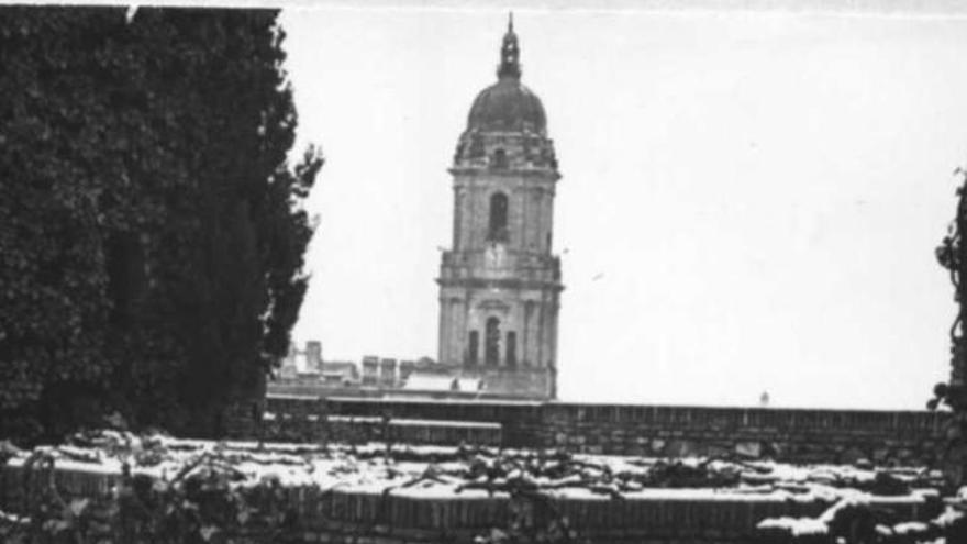 La Alcazaba nevada, una de las imágenes disponibles.