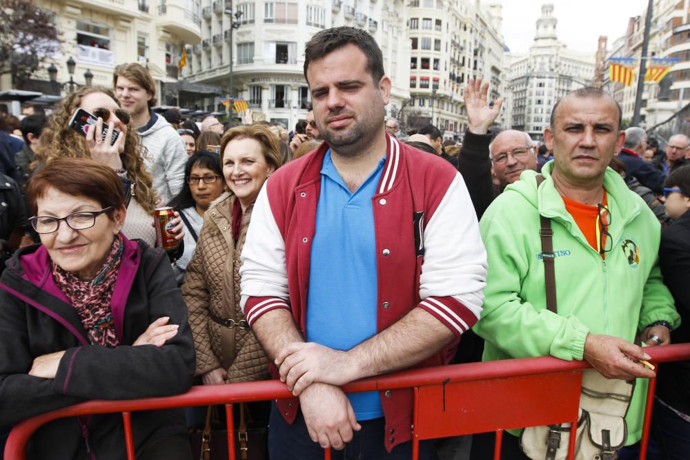 Búscate en la mascletà del 3 de marzo