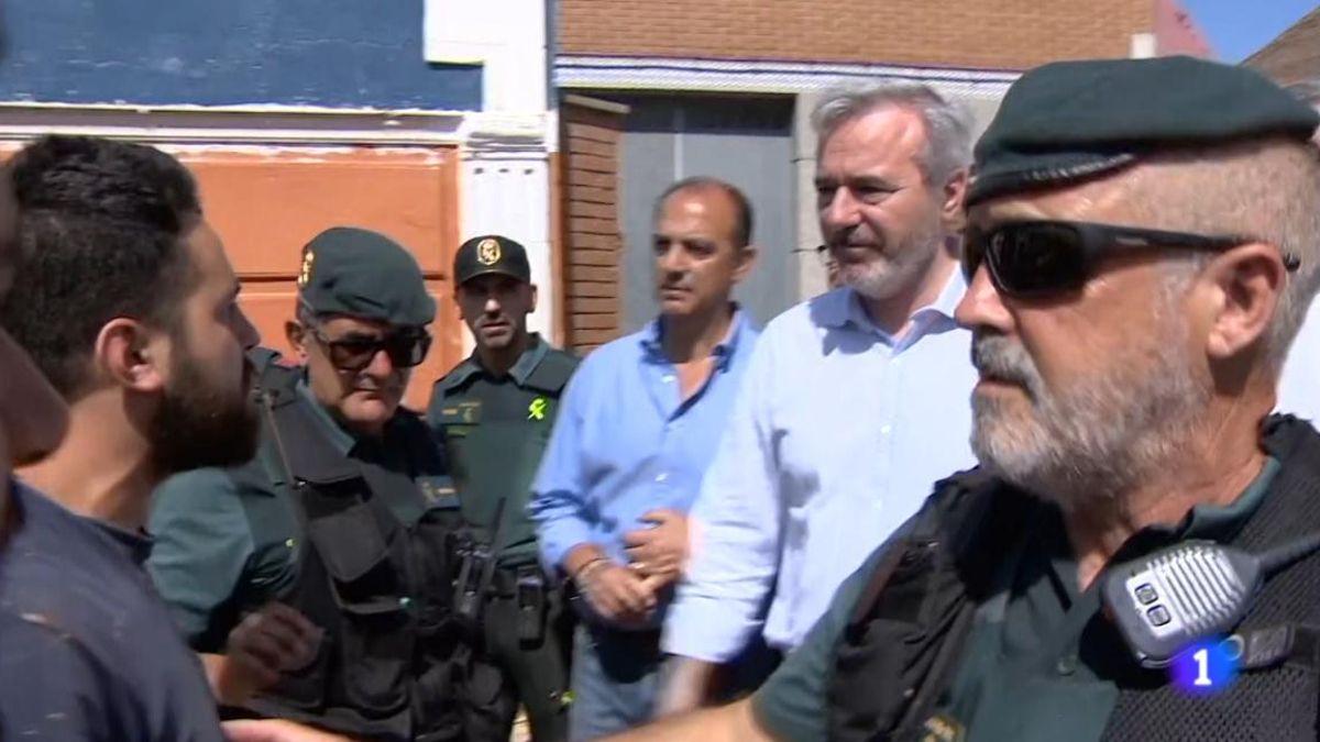 Un vecino de Azuara reprocha a Azcón el lunes las escasas ayudas tras las tormentas del viernes