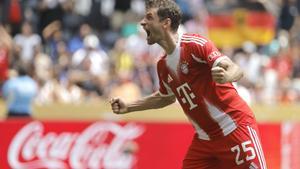 Thomas Müller, del Bayern Múnich, celebra un gol ante el Auckland en un partido del Mundial de Clubes en el estadio TQL de Cincinnati, Ohio (EE.UU.). EFE/Juan Ignacio Roncoroni. bayern munich . auckland city. mundial clubs 2025 bayern munich . auckland city. grupo c . 01. accion. tql
